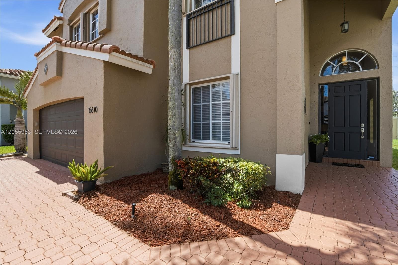 15670 SW 16th Ct, Pembroke Pines FL 33027 photo 4