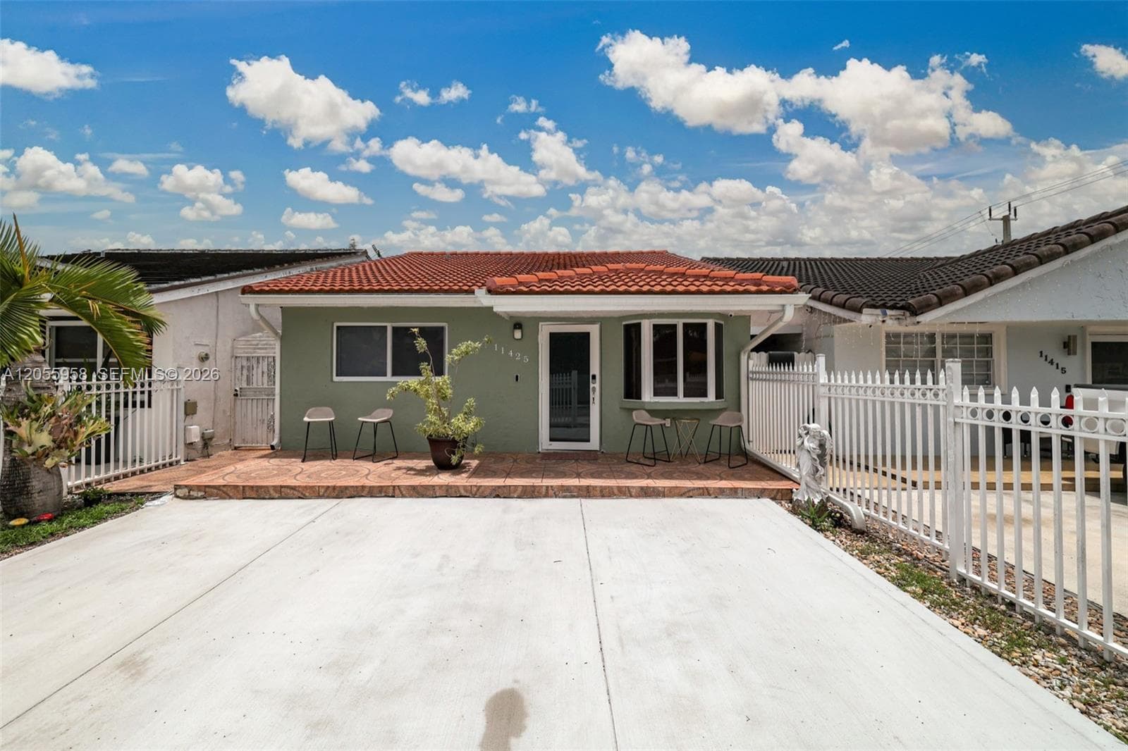 11425 NW 88th Ct, Hialeah Gardens FL 33018 photo 4