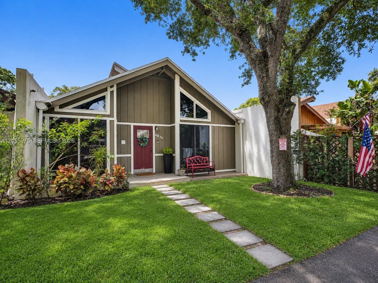 6870 NW 30th Ave, Fort Lauderdale FL 33309