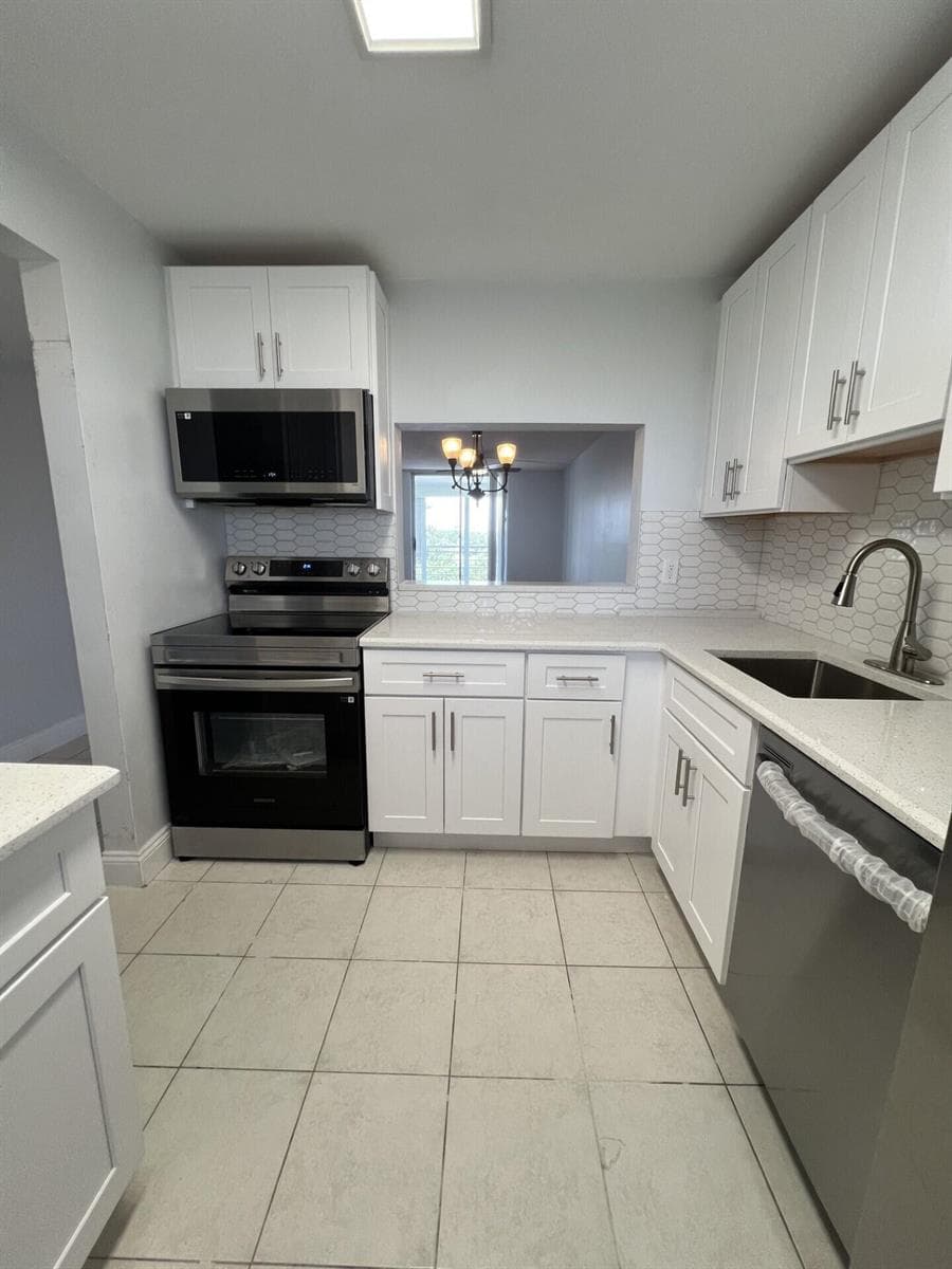 5961 NW 2nd Avenue # 506, Boca Raton FL 33487 photo 2