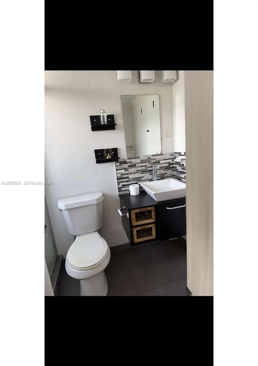 8 Farnham A # 8, Deerfield Beach FL 33442 photo 4
