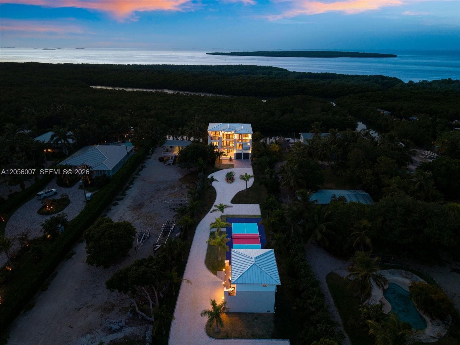 77350 Overseas Hwy, Islamorada FL 33036 photo 3