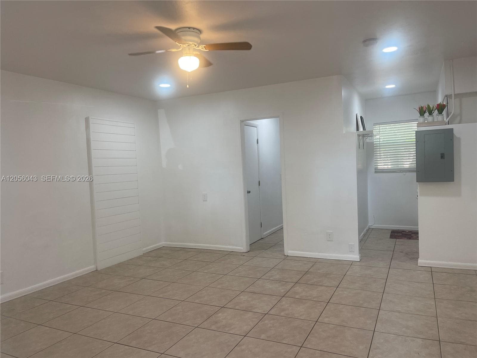 1717 NE 12th St # 5, Fort Lauderdale FL 33304 photo 2
