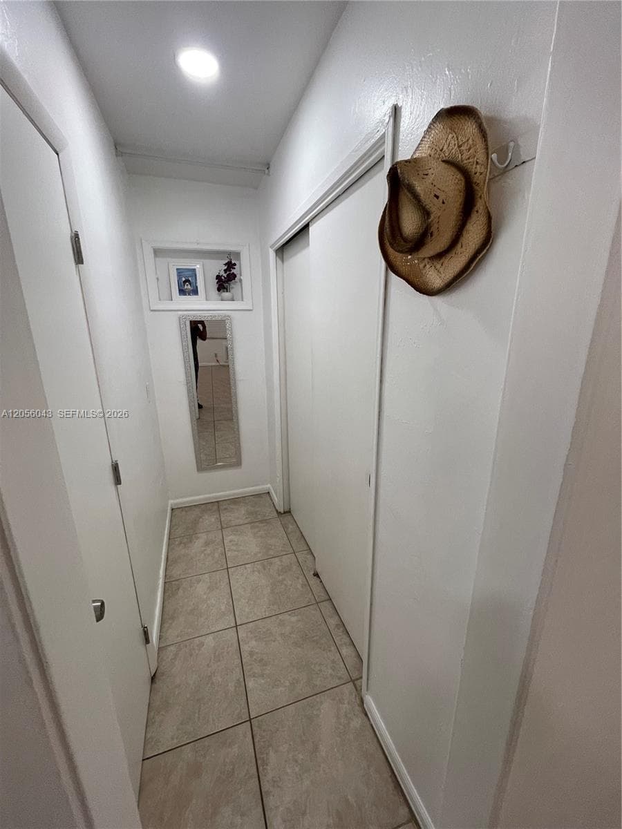 1717 NE 12th St # 5, Fort Lauderdale FL 33304 photo 4