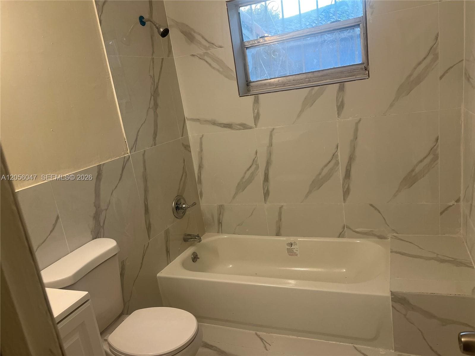 395 NE 112th St, Miami FL 33161 photo 4