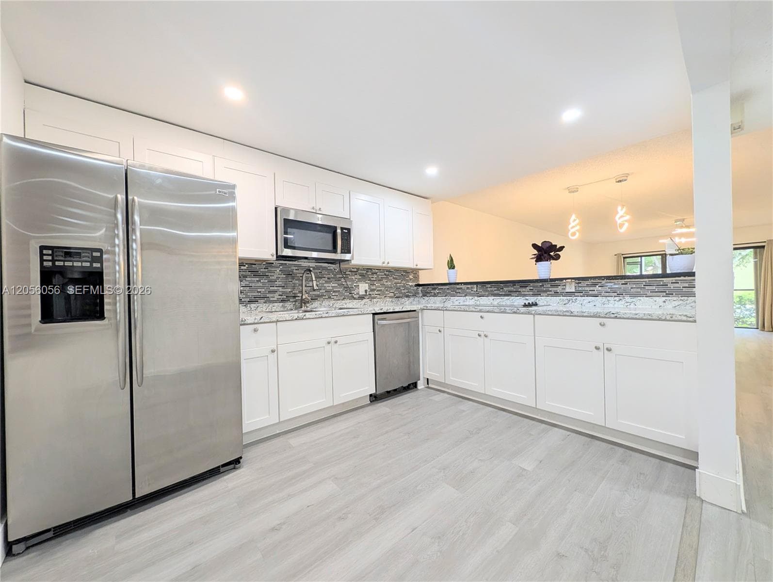 310 Lakeview Dr # 105, Weston FL 33326 photo 5