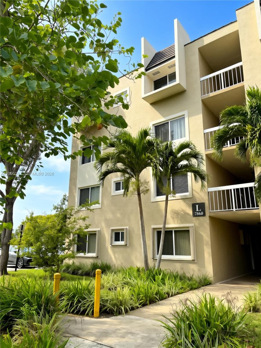 7860 Camino Real # 412, Miami FL 33143