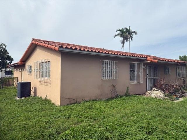 9590 SW 19th St, Miami FL 33165 photo 3