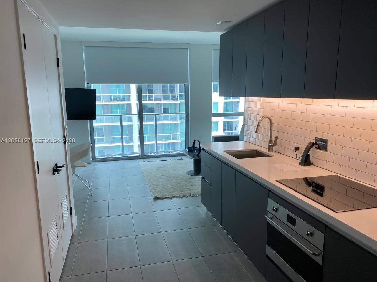 227 NE 2nd St # 1910, Miami FL 33132 photo 3