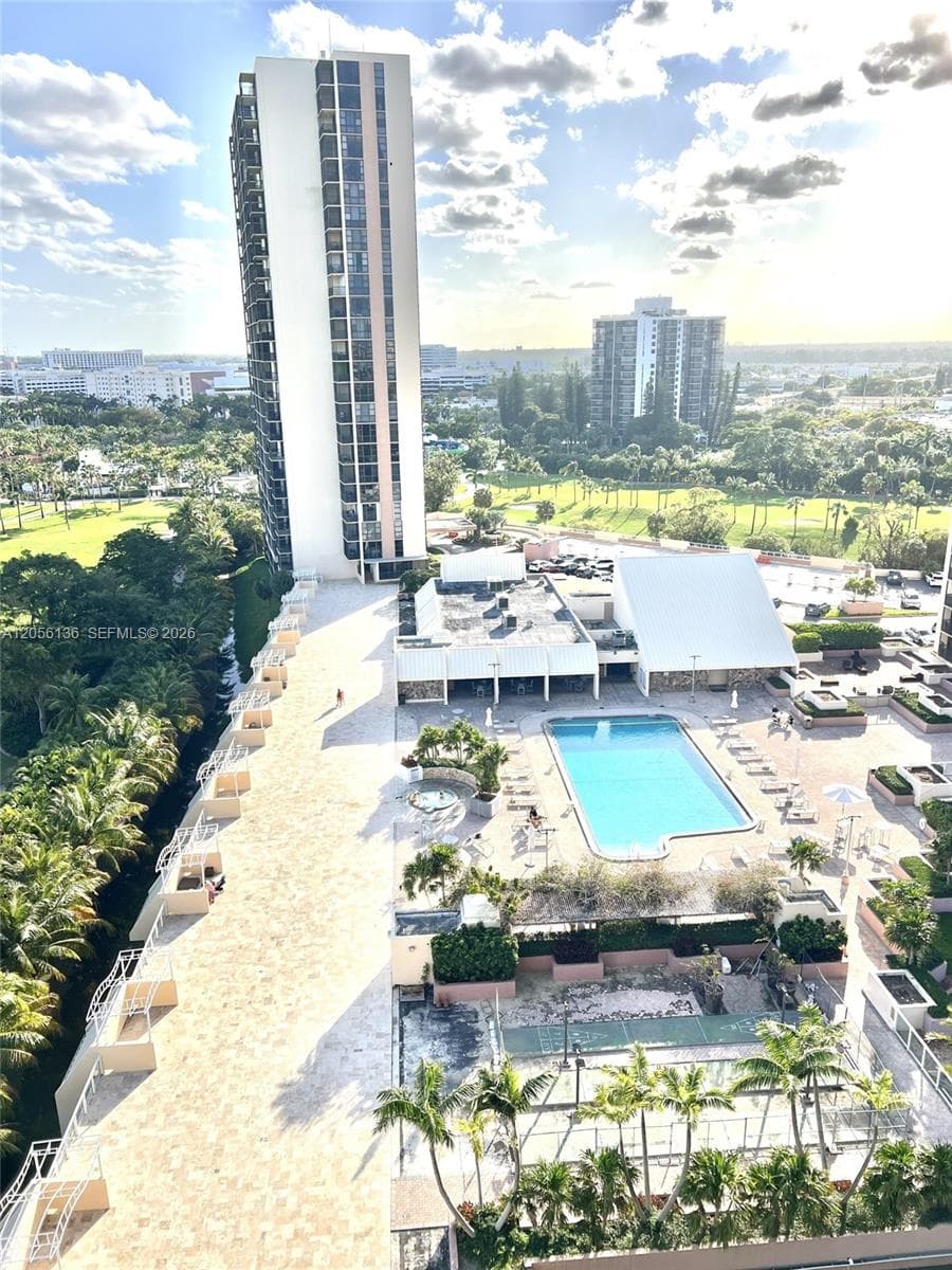 20335 W Country Club Dr # 2603, Aventura FL 33180 photo 3