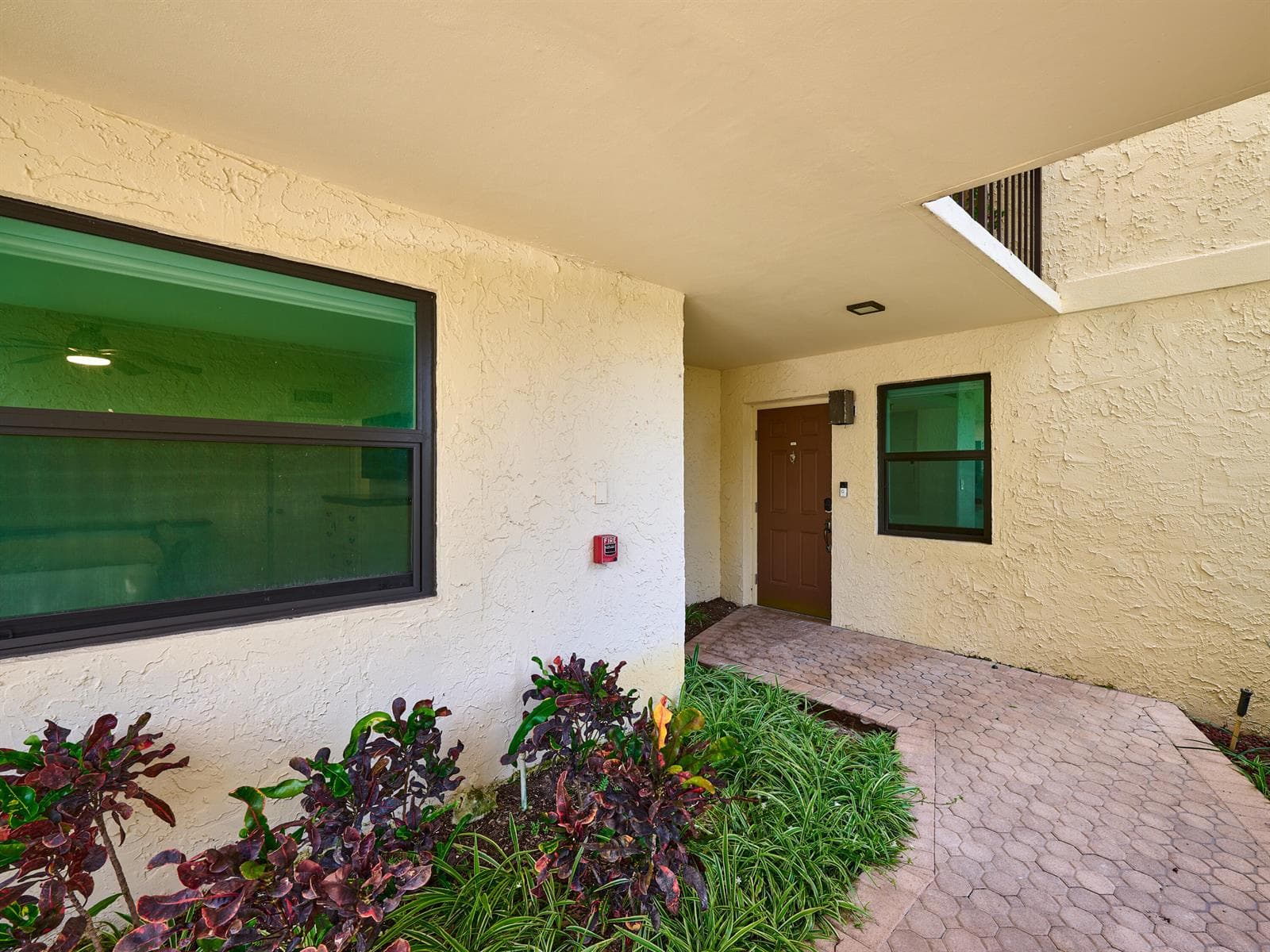 374 Golfview Road # 106, North Palm Beach FL 33408 photo 5