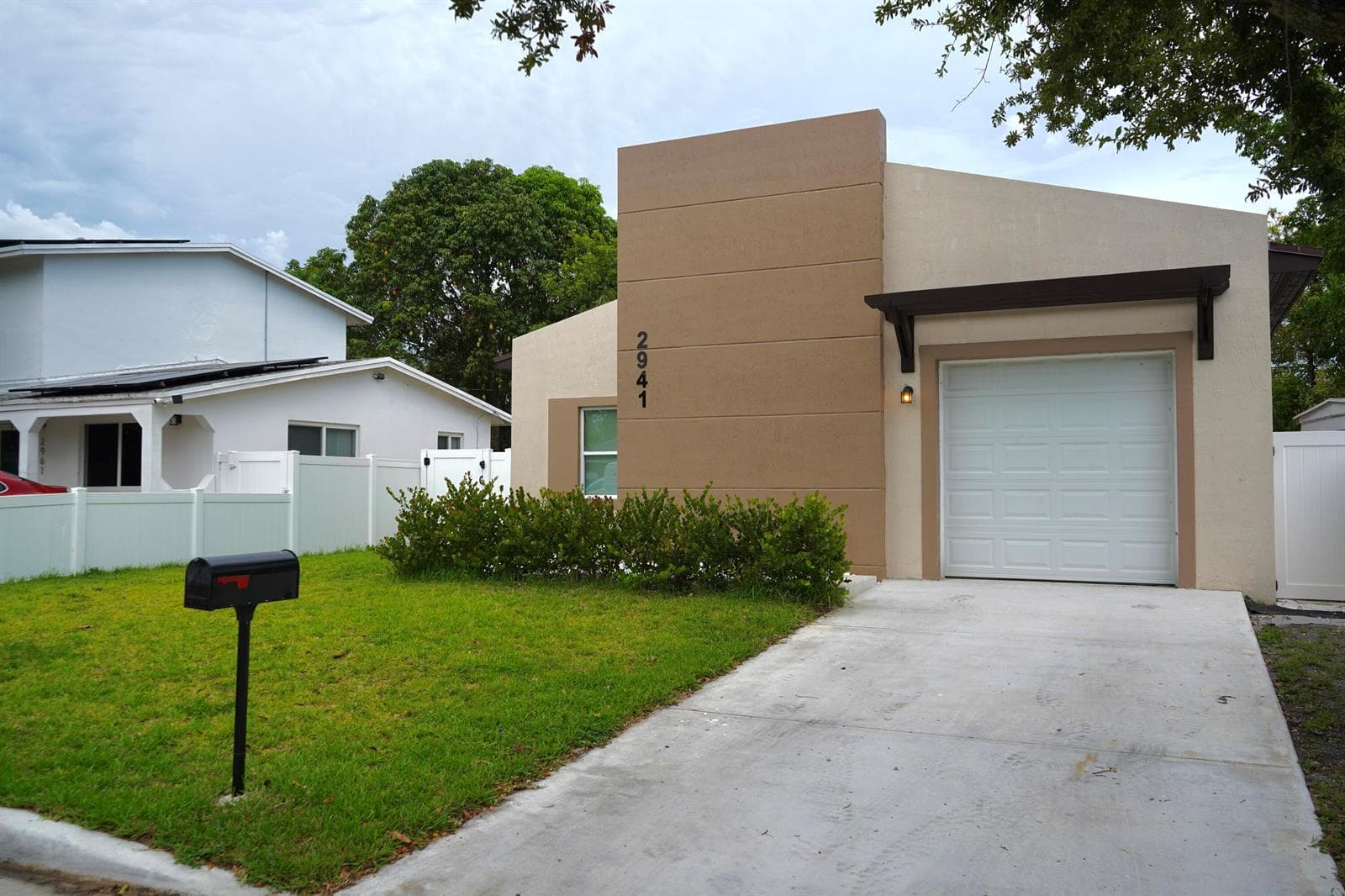 2941 NW 7th Court, Fort Lauderdale FL 33311 photo 3