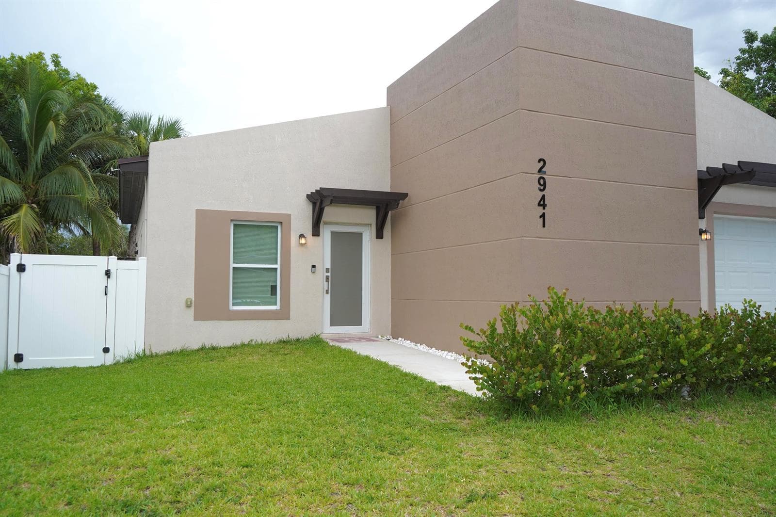 2941 NW 7th Court, Fort Lauderdale FL 33311 photo 5