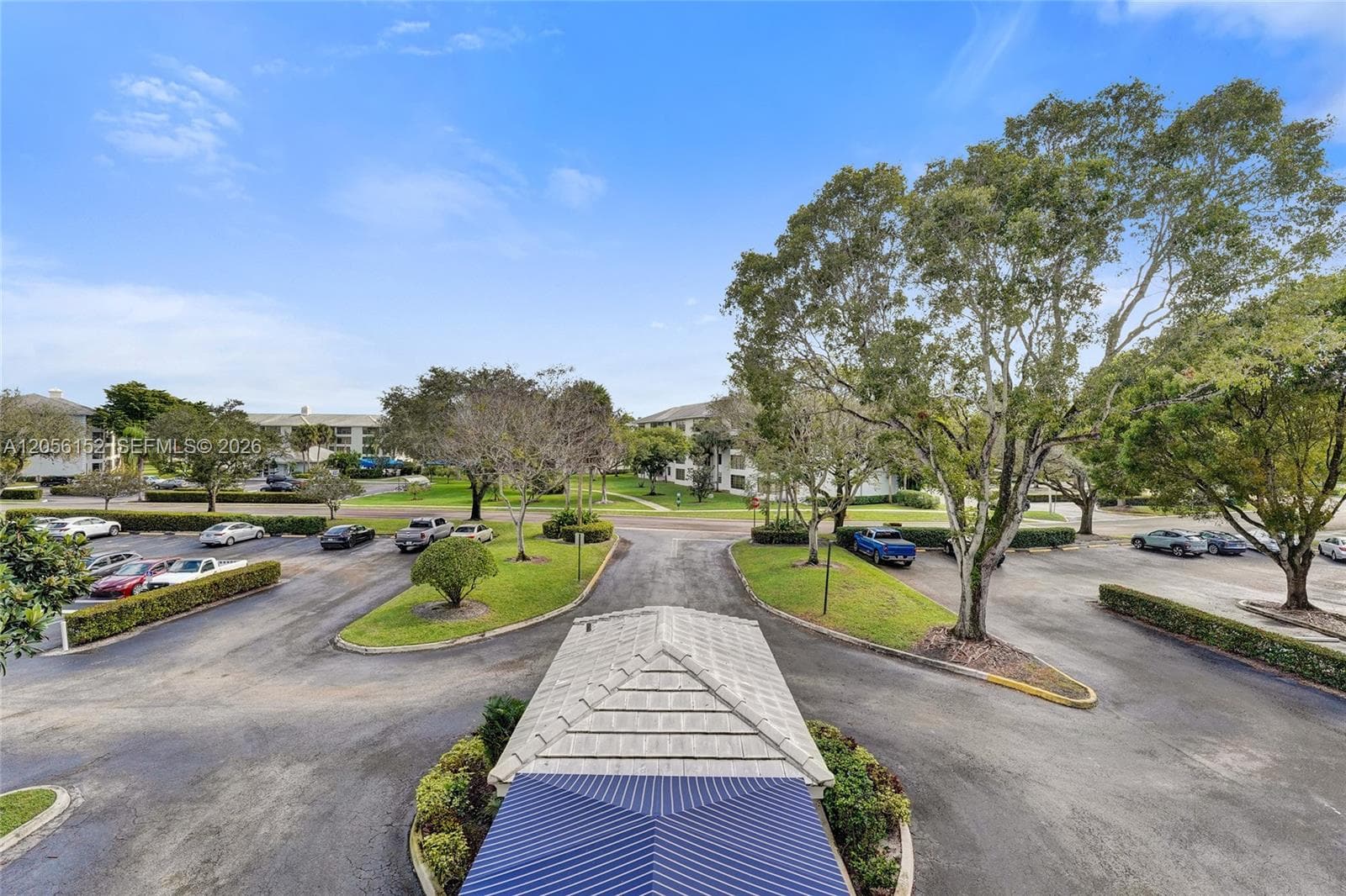 1713 Whitehall Dr # 304, Davie FL 33324 photo 3