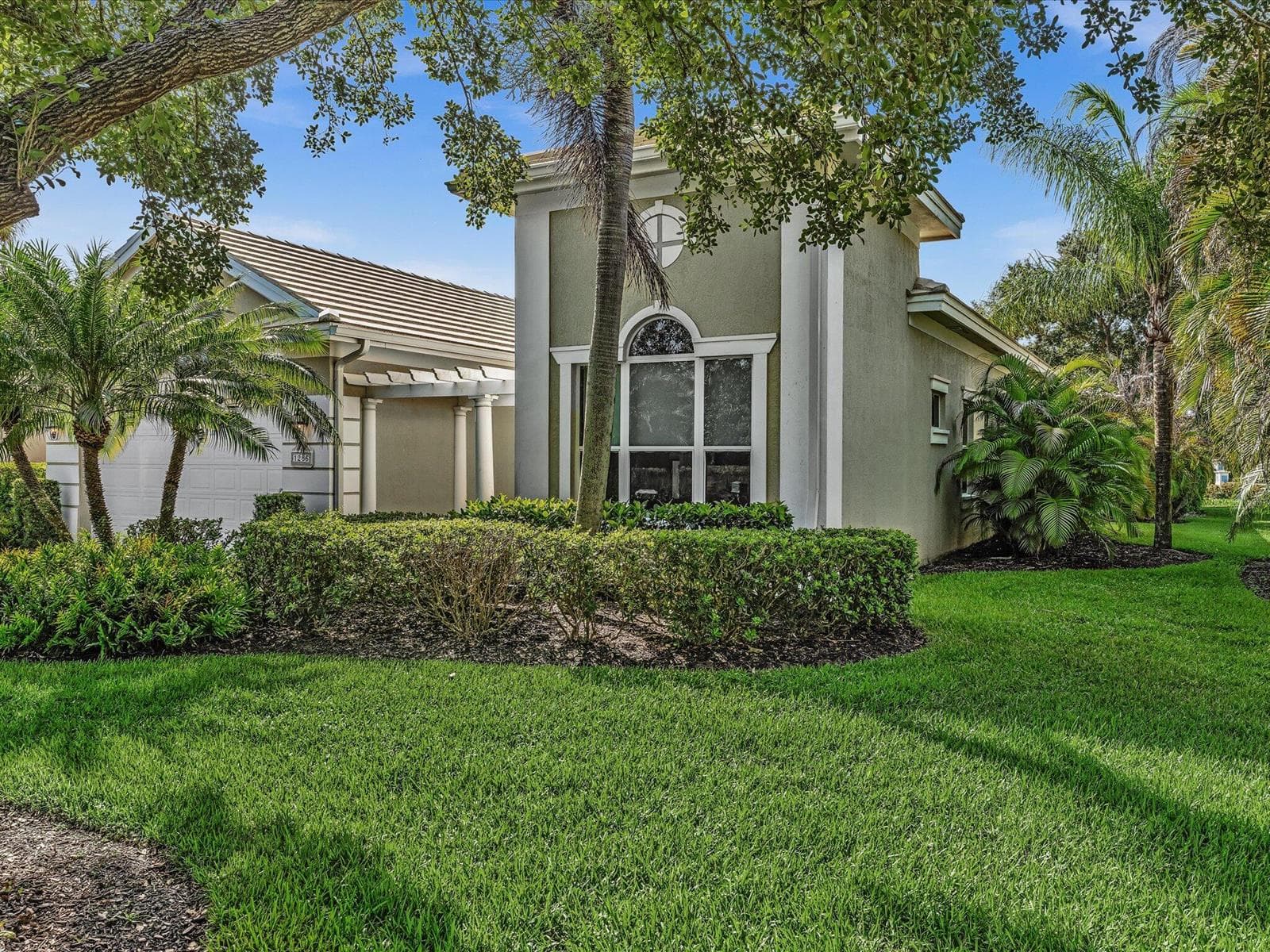 1286 RIVER REACH Drive, Vero Beach FL 32967 photo 5