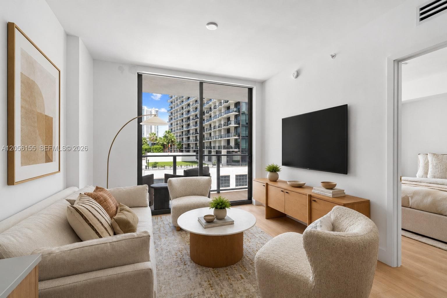 90 NE 32nd St # 806, Miami, FL 33127