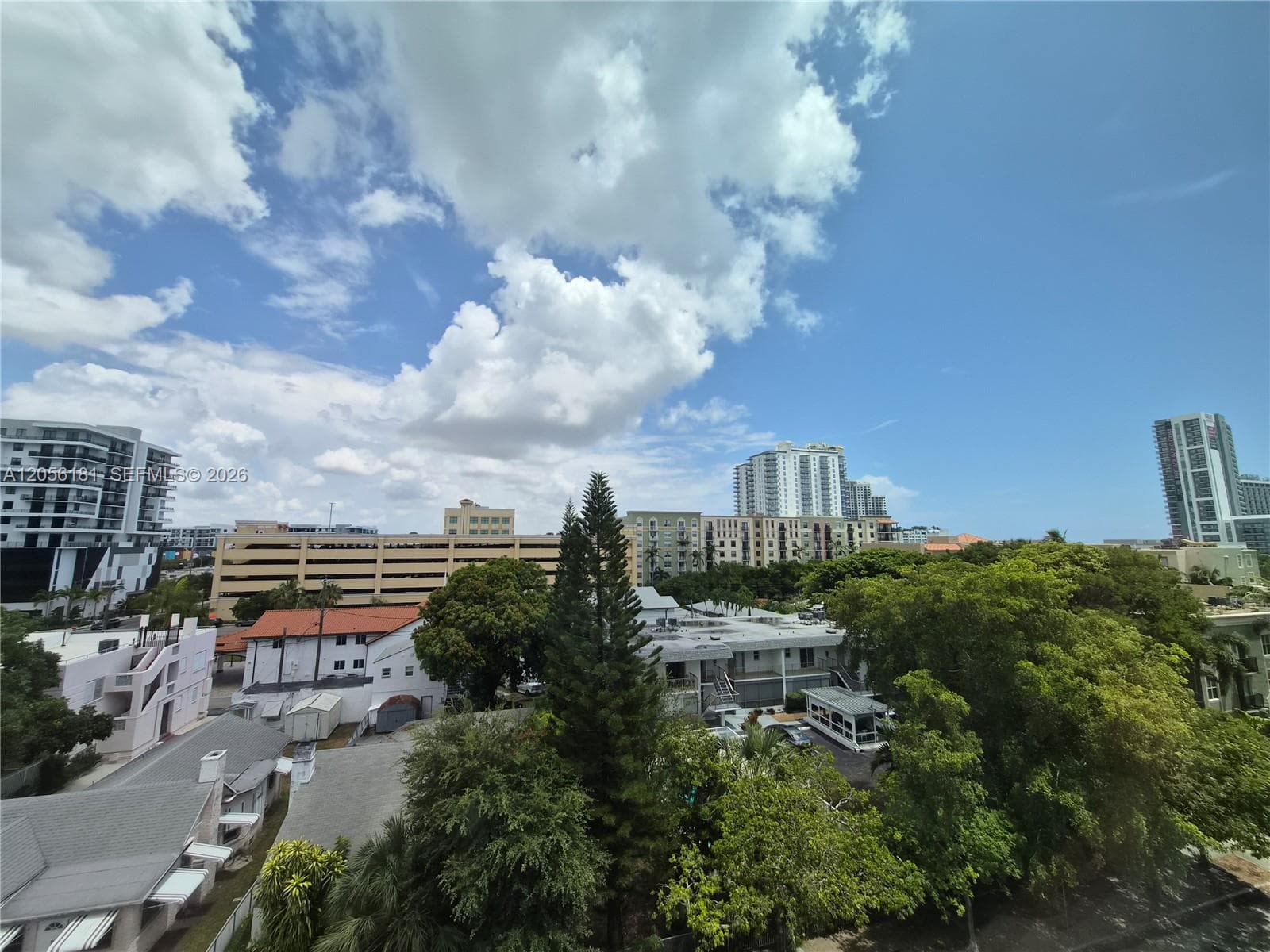 1938 Jackson St # 502, Hollywood FL 33020
