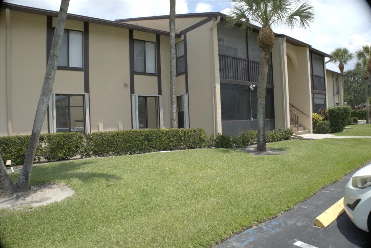 824 Sky Pine Way # C1, FL 33415 photo 4