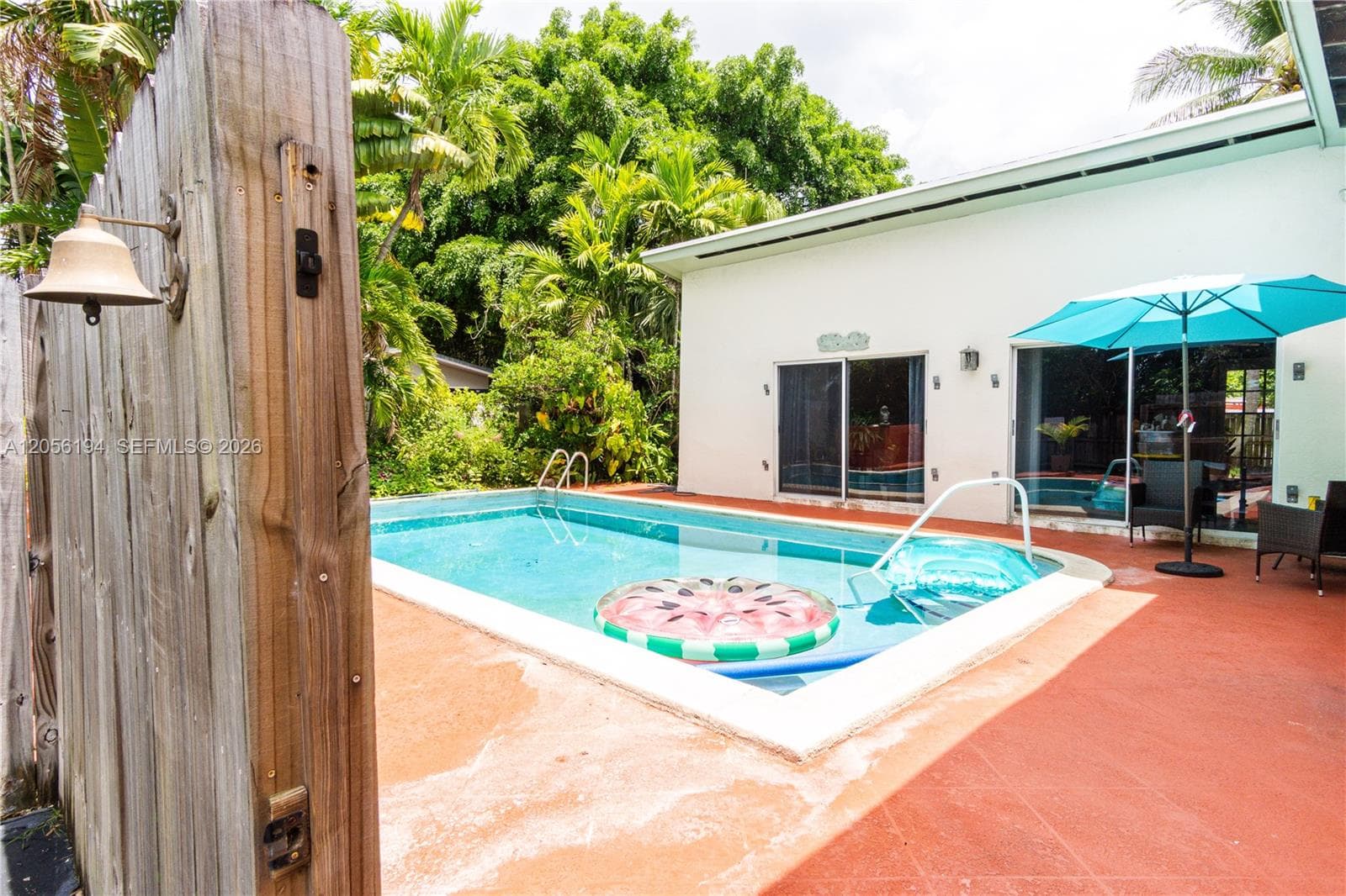 9920 Pan American Dr, Cutler Bay FL 33189 photo 3