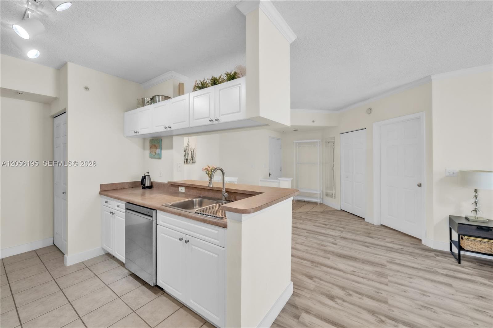 17145 N Bay Rd # 4304, Sunny Isles Beach FL 33160 photo 5