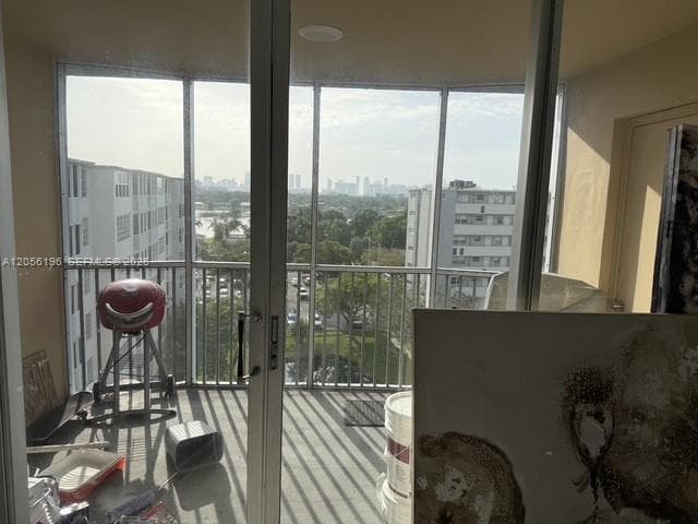 1770 NE 191st St # 1, Miami FL 33179 photo 3