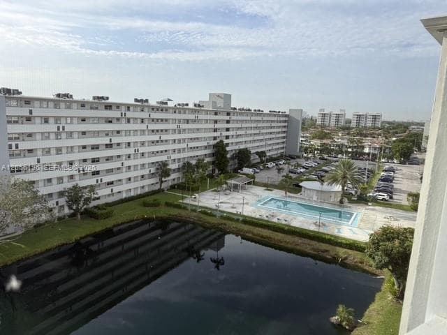 1770 NE 191st St # 1, Miami FL 33179