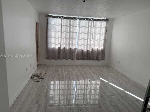 1770 NE 191st St # 1, Miami FL 33179 photo 4