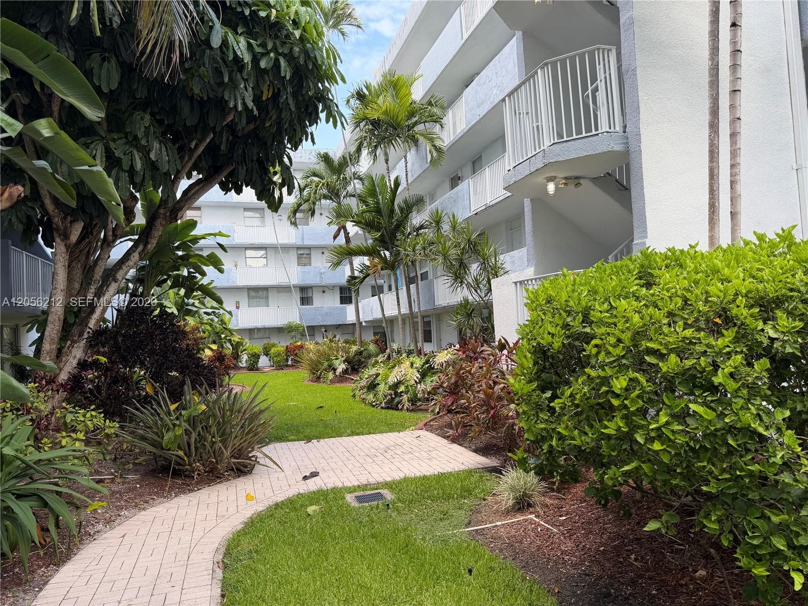 1801 S Treasure Dr # 510, North Bay Village FL 33141 photo 5