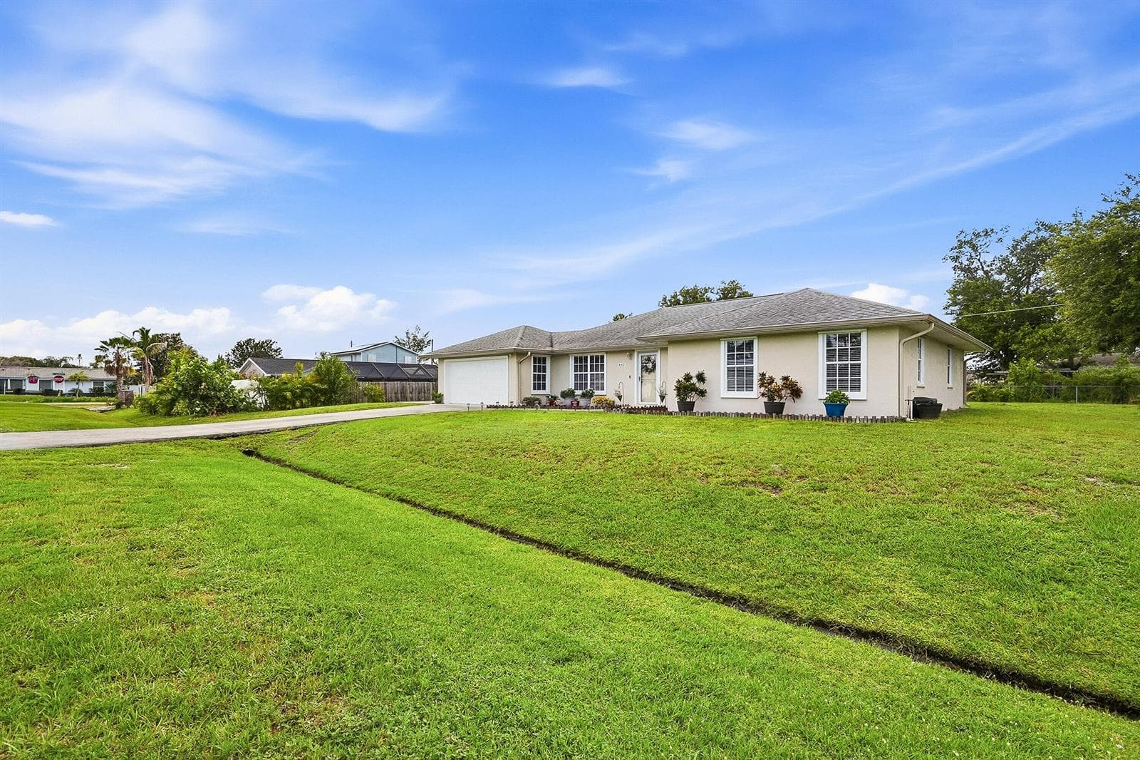 482 SE GALLEON Lane, Port St. Lucie FL 34983 photo 4