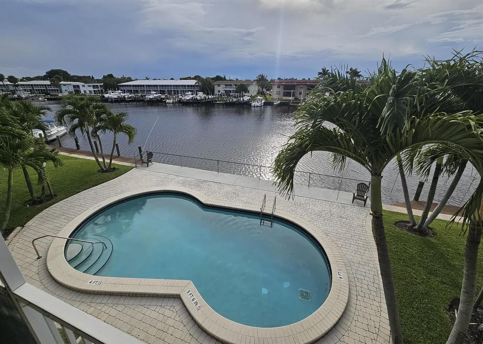 630 Southwind Circle, North Palm Beach FL 33408 photo 4