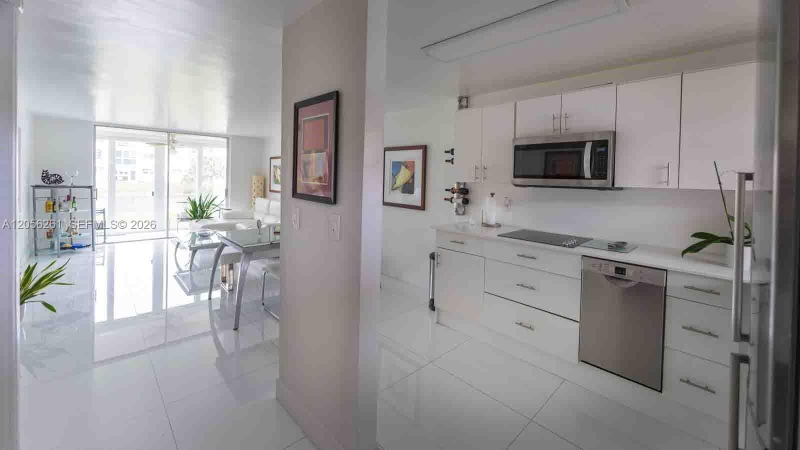 2931 E Sunrise Lakes Dr # 109, Sunrise FL 33322 photo 4