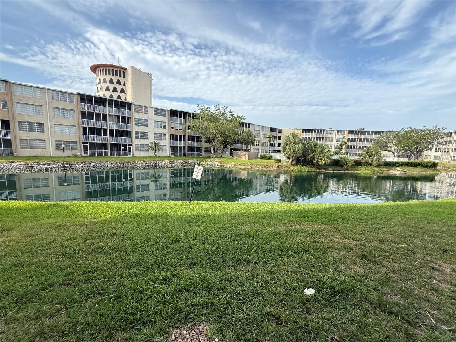 1700 NE 191st St # 510, Miami FL 33179