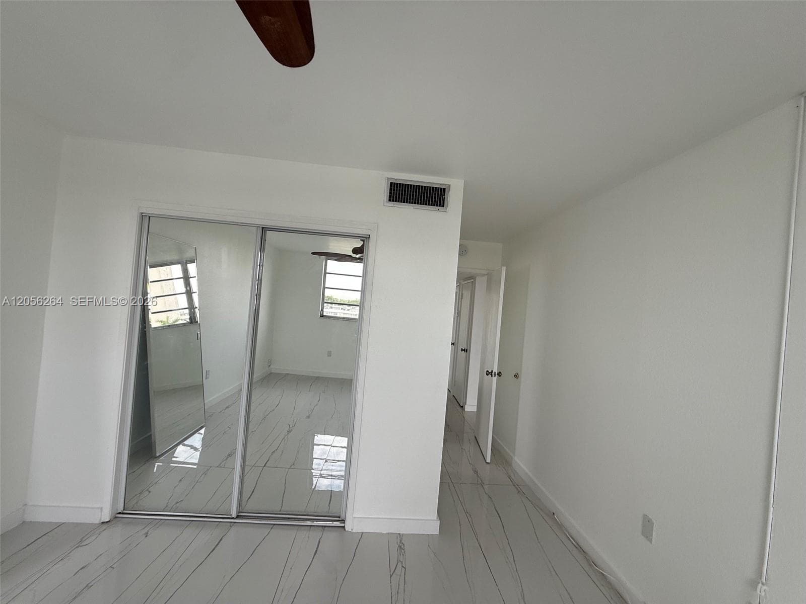 1700 NE 191st St # 510, Miami FL 33179 photo 5