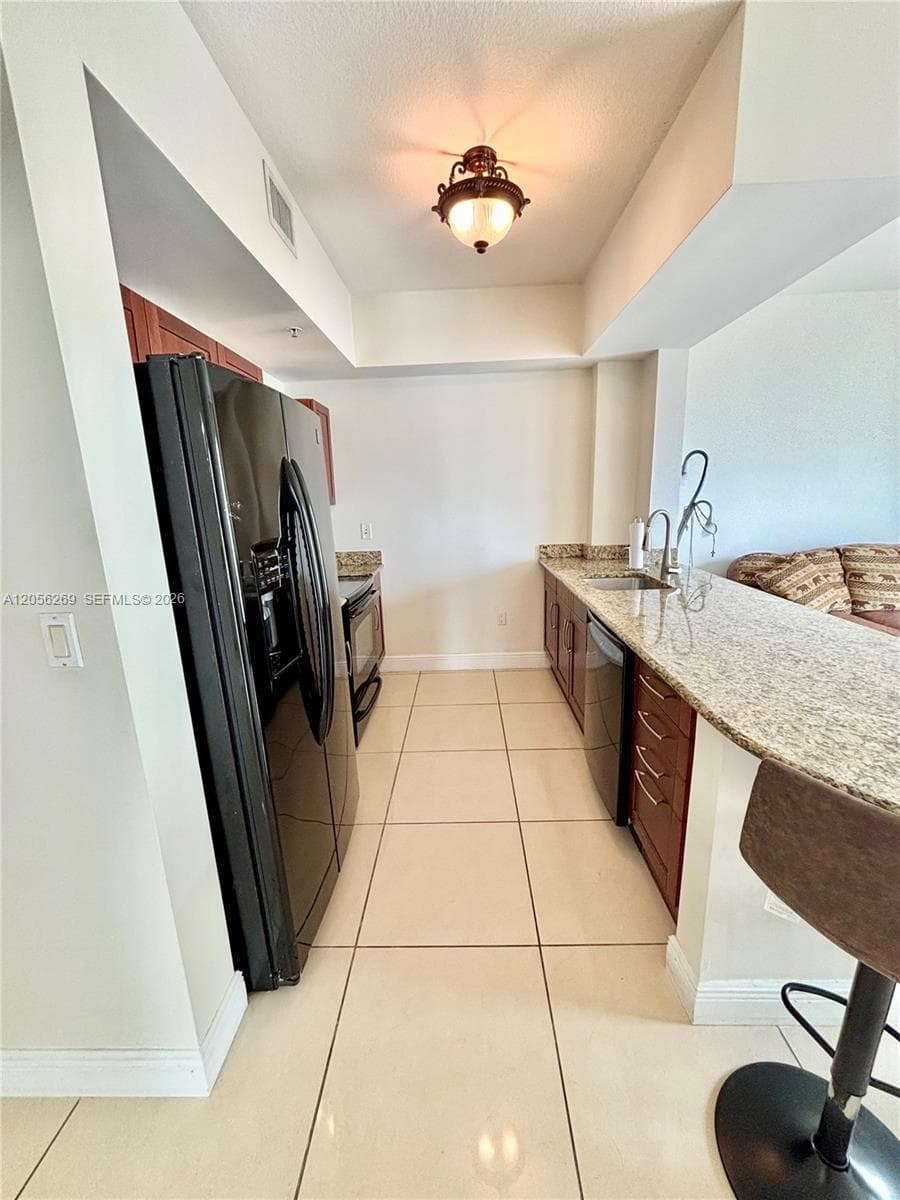 7290 SW 90th St # 606, Miami FL 33156 photo 2