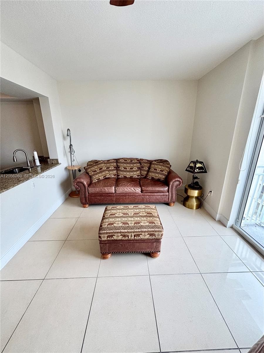 7290 SW 90th St # 606, Miami FL 33156 photo 4