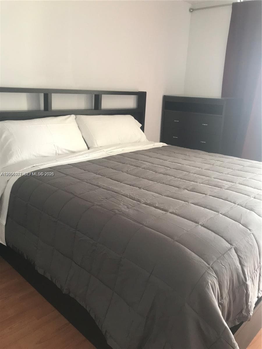 1301 NE Miami Gardens Dr # 524W, Miami FL 33179 photo 4