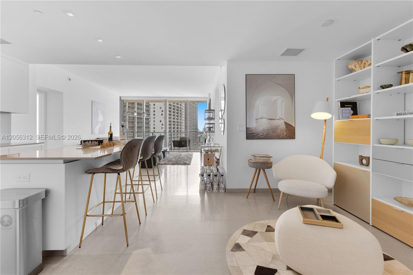 68 SE 6th St # 1907, Miami FL 33131 photo 5