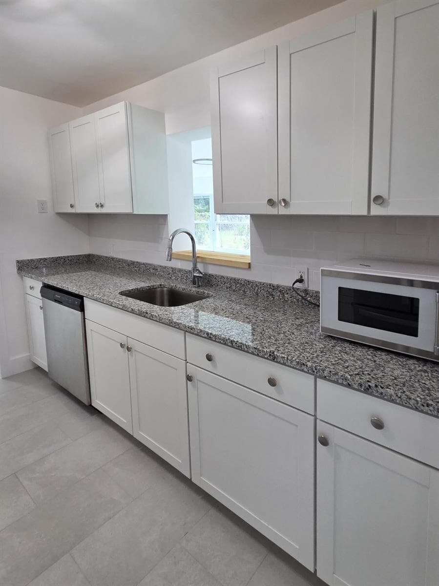 813 S 6th Street, Fort Pierce FL 34950 photo 4