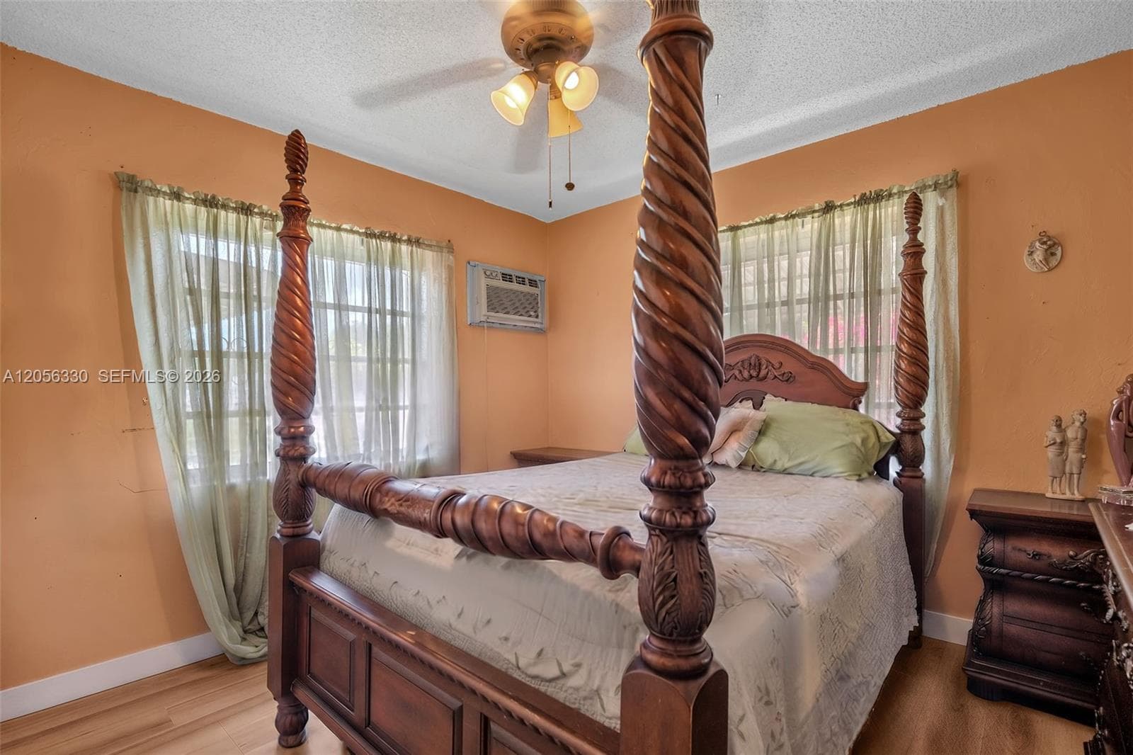 6841 NW 2nd Ct, Miami FL 33150 photo 5