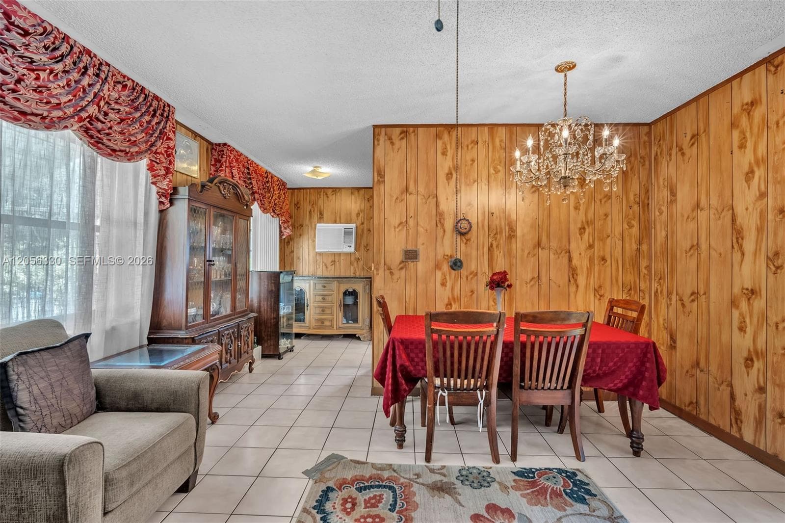 6841 NW 2nd Ct, Miami FL 33150 photo 4