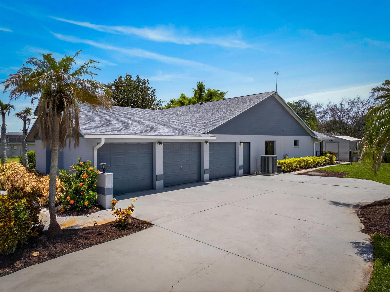 2092 SE PYRAMID Road, Port St. Lucie FL 34952 photo 4