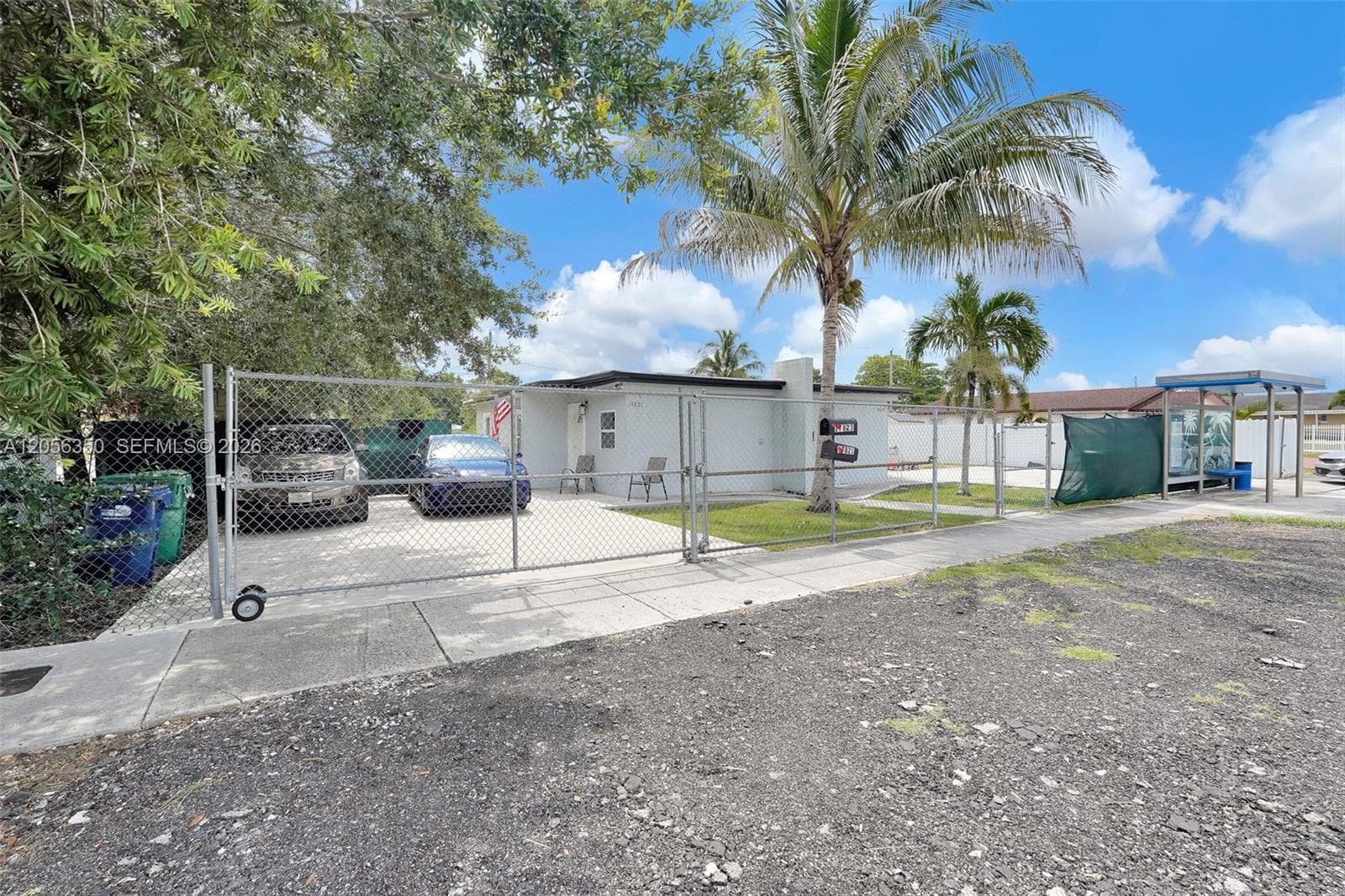 17821 SW 107th Ave, Miami FL 33157 photo 2
