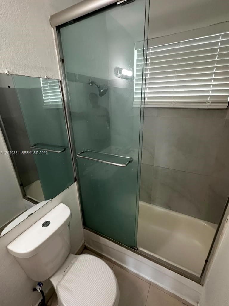 300 74th St # 17, Miami Beach FL 33141 photo 3
