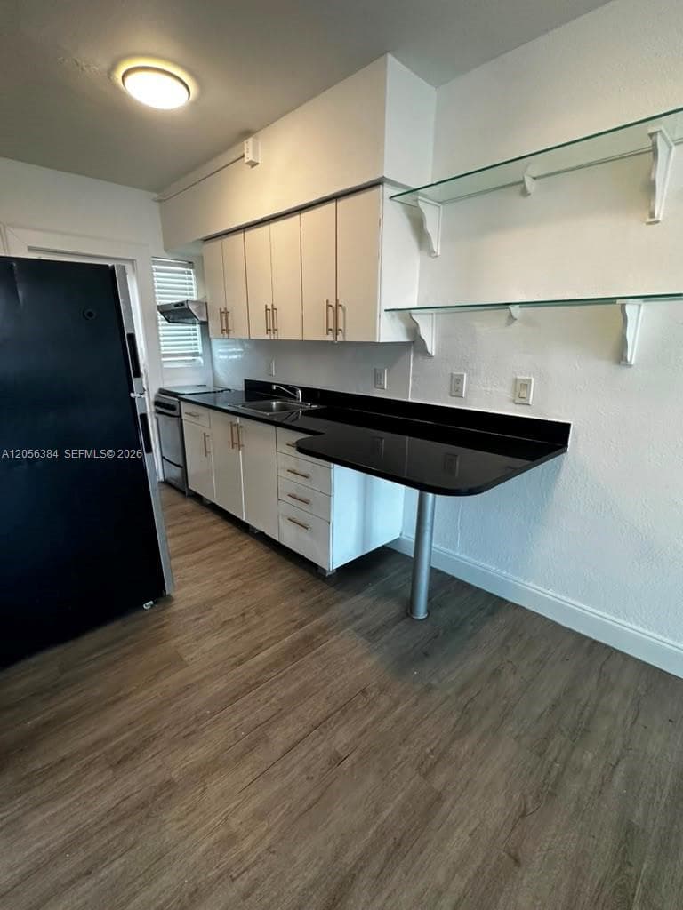 300 74th St # 17, Miami Beach FL 33141 photo 5