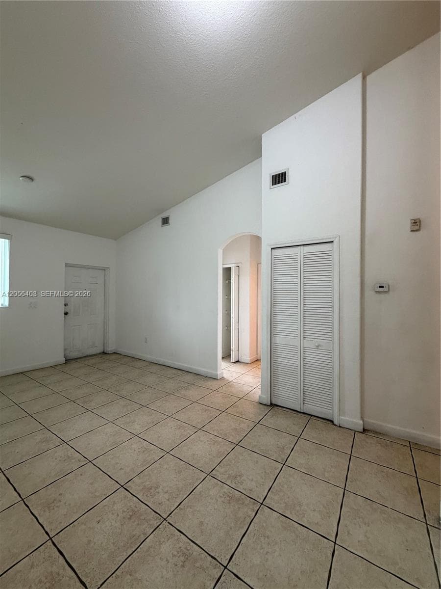 1661 SE 28th St # 204, Homestead FL 33035 photo 5