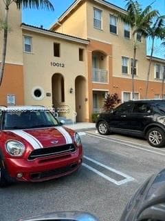 10012 NW 7th St # 216, Miami FL 33172 photo 2