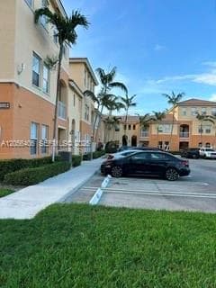 10012 NW 7th St # 216, Miami FL 33172 photo 4