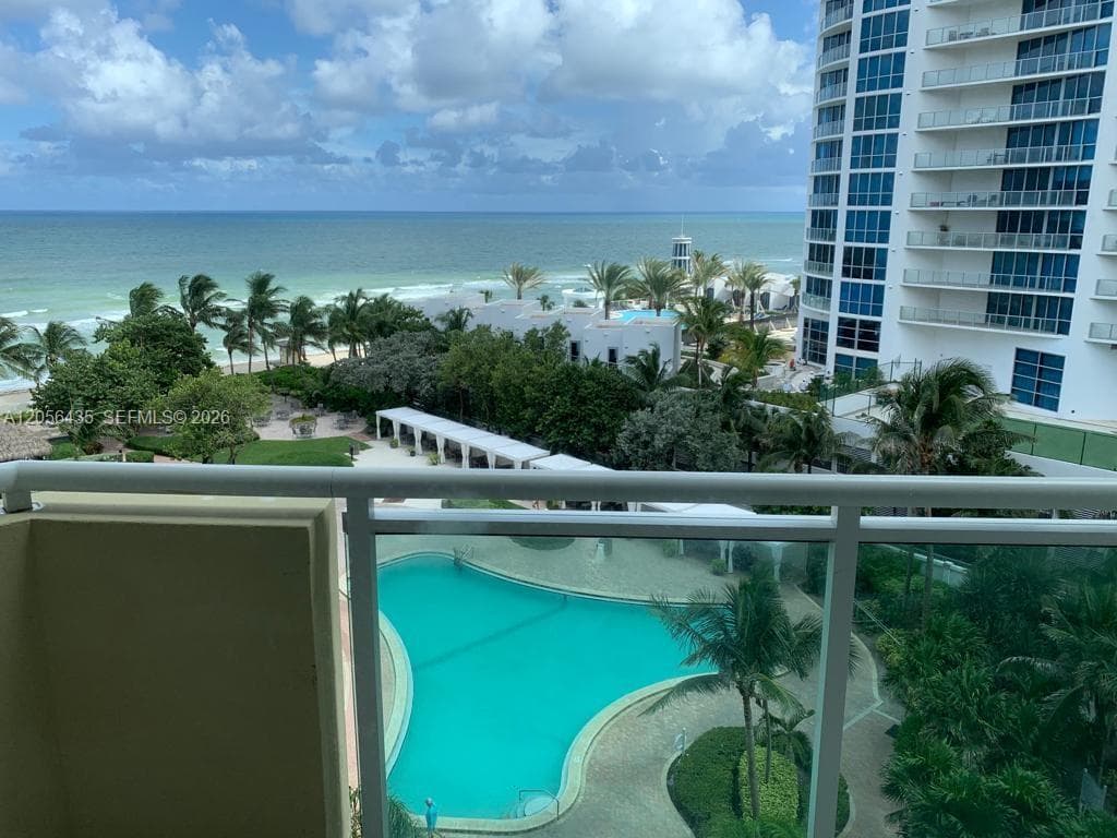 3001 S Ocean Dr # 721, Hollywood FL 33019