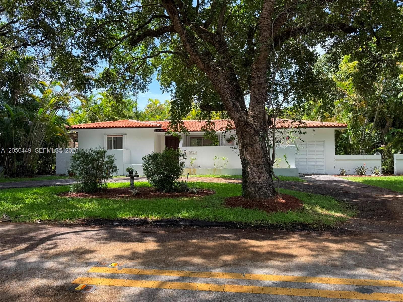 1540 Dorado Ave, Coral Gables FL 33146 photo 3