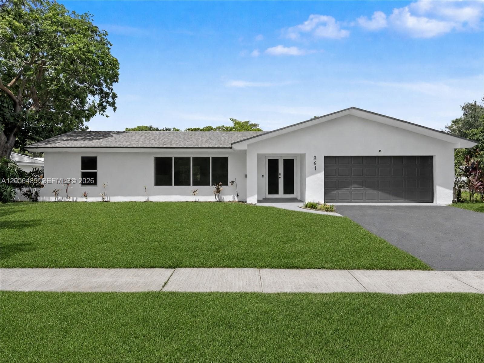 861 NW 72nd Ave, Plantation FL 33317
